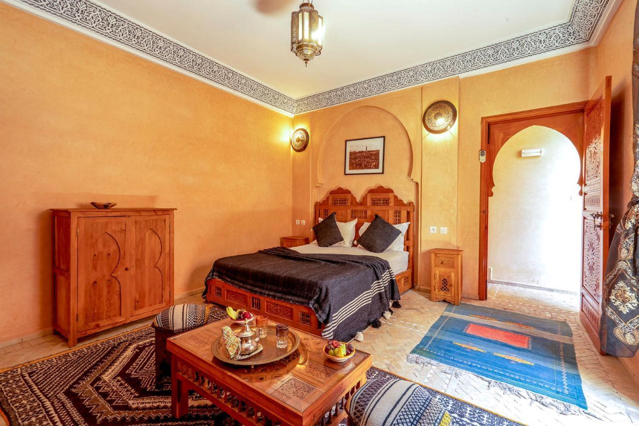 Riad Lakouas Marrakesh Bagian luar foto